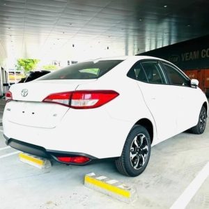 Toyota-Vios-2023-den-hau