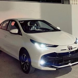 Toyota-Vios-2023-gia-xe