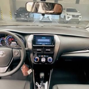 Toyota-Vios-2023-khoang-lai