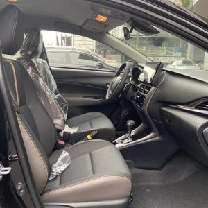 Toyota-Vios-2023-khong-gian-khoang-lai