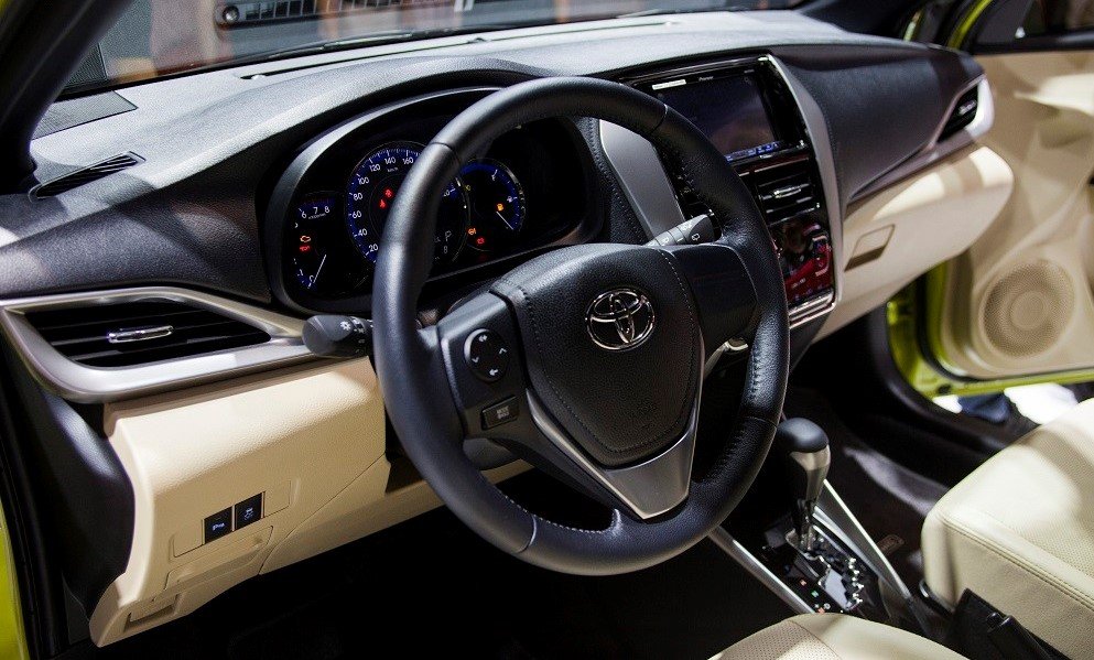 Thông số nội thất Toyota Yaris 2020.