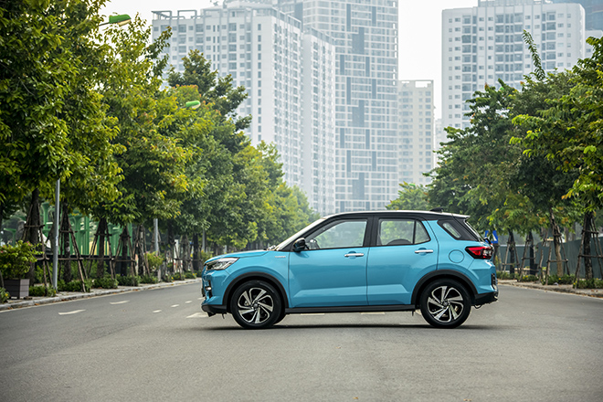 Giá lăn bánh dòng xe Toyota Raize vừa ra mắt tại Việt Nam - 3